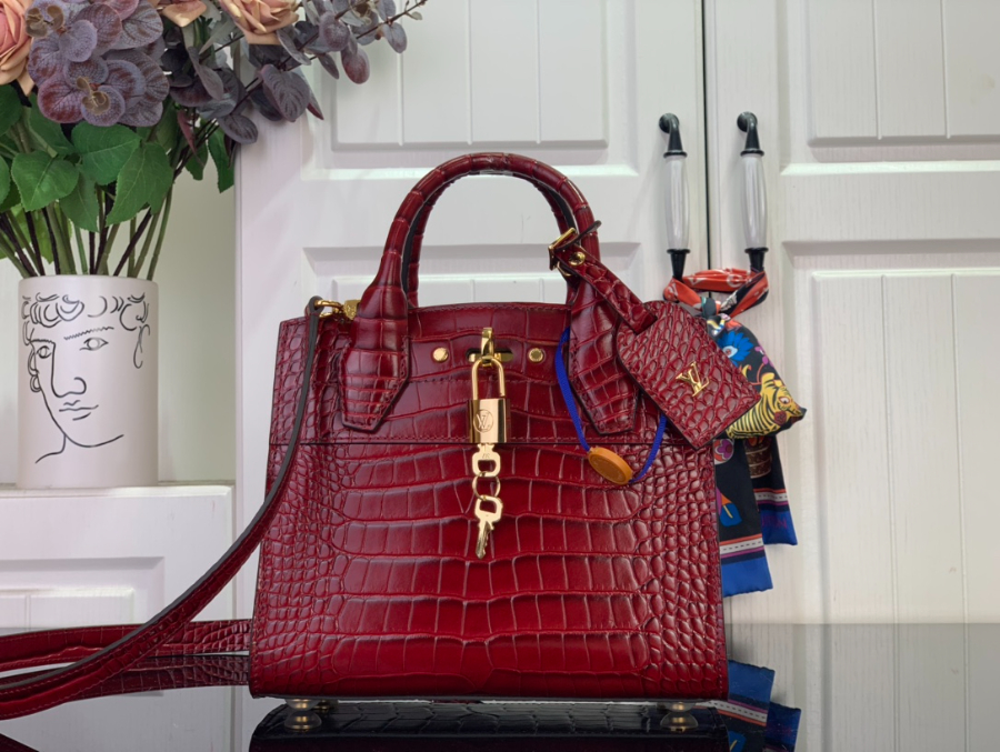 루이비통 LV 시티 스티머 미니백 레드 악어무늬(21 x 20 x 11)1.jpg