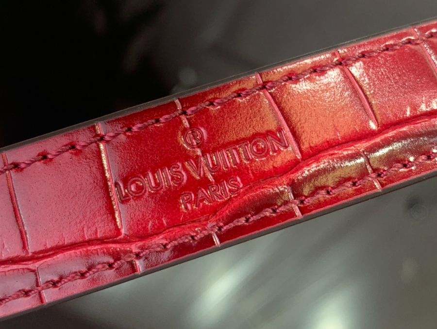 루이비통 LV 시티 스티머 미니백 레드 악어무늬(21 x 20 x 11)9.jpg