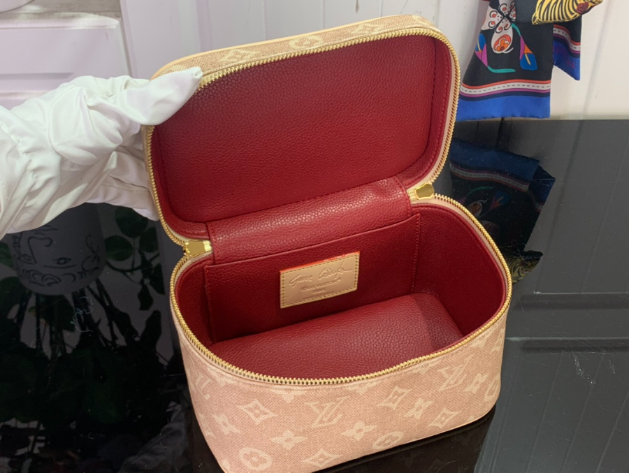 루이비통 니스 미니 (13.5 x 12 x 20)3.jpg