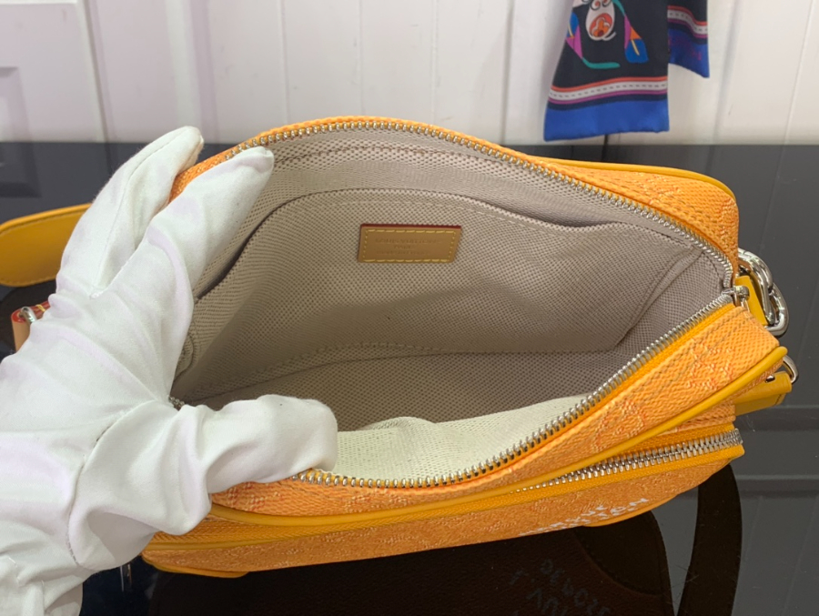 루이비통 닐 옐로우 (17.5 x 11 x 25)3.jpg