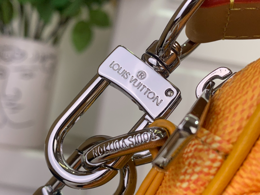 루이비통 닐 옐로우 (17.5 x 11 x 25)6.jpg