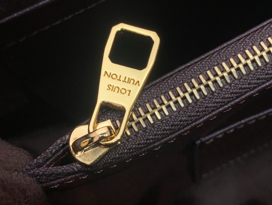 루이비통 삭 카푸신 MM 수플 (33 x 24 x 12)7.jpg