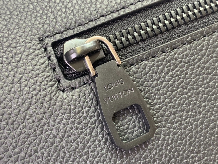 루이비통 스피드 메신저 블랙 (29 x 12 x 33)7.jpg