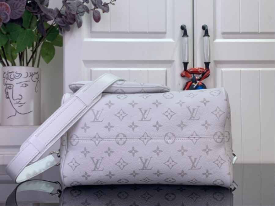 루이비통 스피디 P9 30 화이트 (32 x 22.5 x 18)06.jpg