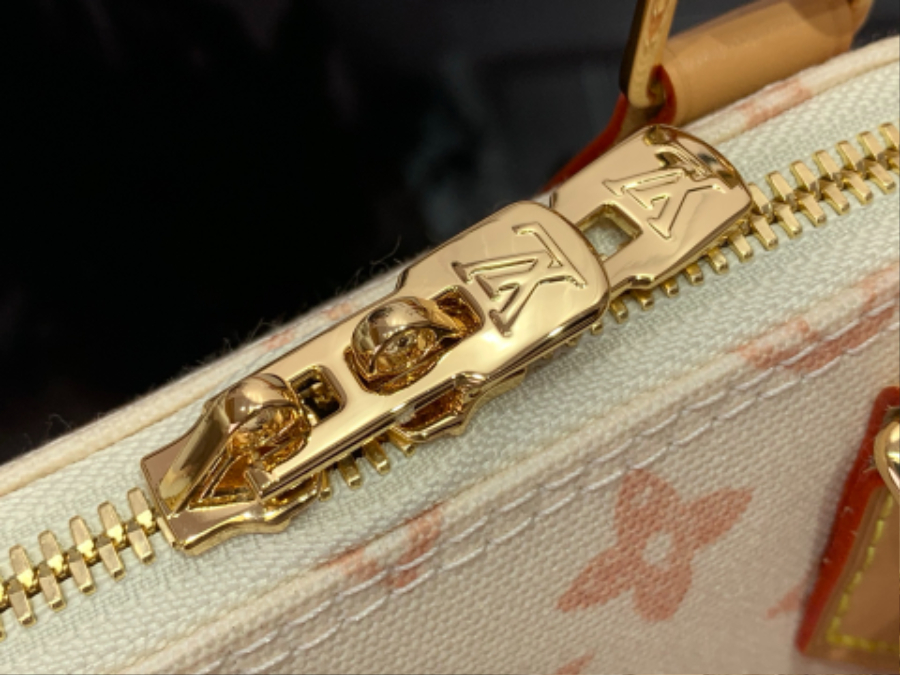 루이비통 알마 BB 베이지(17.5 x 11.5 x 23.5)8.jpg