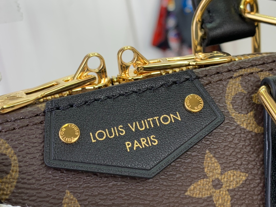 루이비통 알마 트렁크 BB 모노그램 (22 x 19 x 11)8.jpg