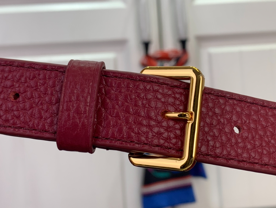 루이비통 카퓌신 BB 다크 레드 (17.3 x 9 x 27)8.jpg