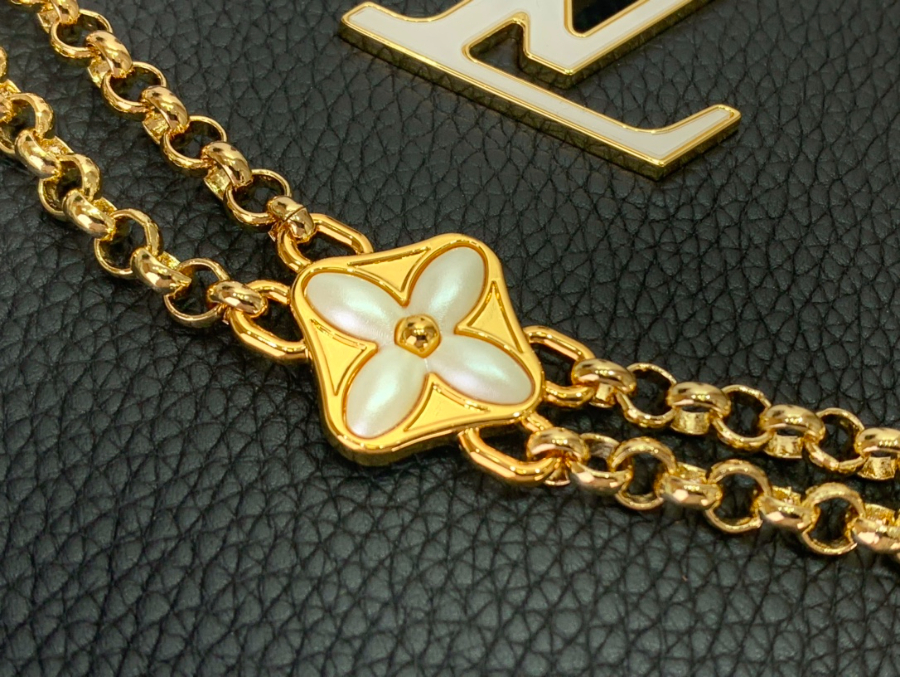 루이비통 카퓌신 미니 블랙 (21 x 14 x 8)6.jpg