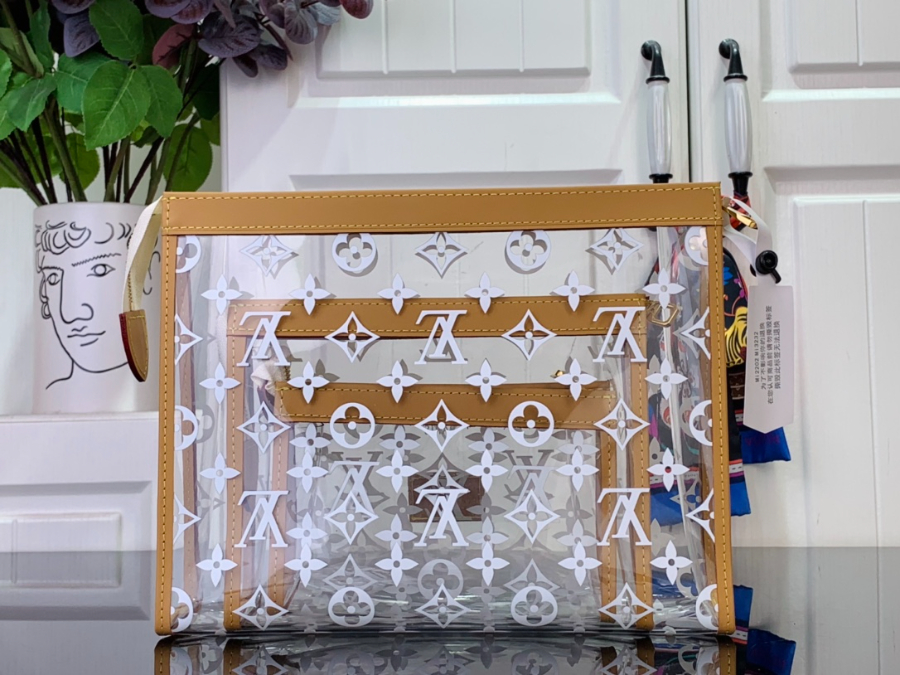 루이비통 트리오 포쉐 토일레트 (20 x 5.5 x 25)3.jpg