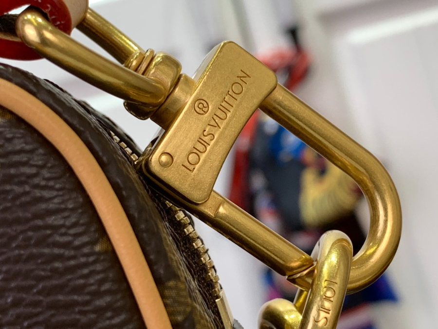 루이비통 닐 M26068 17.51125cm7.jpg