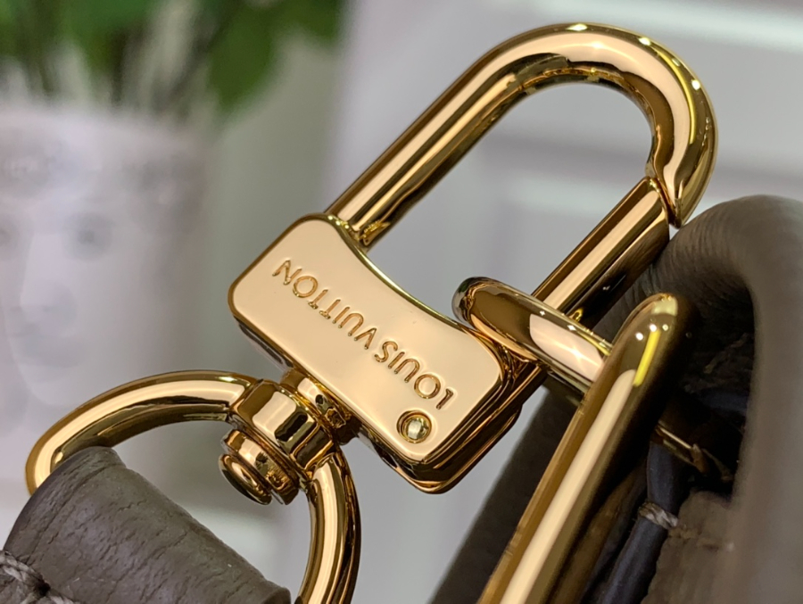 루이비통 다이앤 M15049 24159cm 라이트 브라운8.jpg