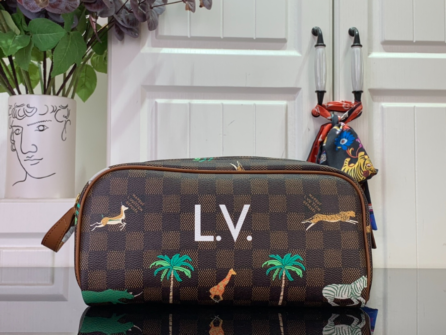 루이비통 돕 키트 다미에 종려나무 M44494 281516.5cm 브라운1.jpg