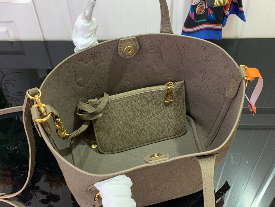루이비통 블라썸 PM 스몰 M25861 202012.5cm 라이트 갈색3.jpg