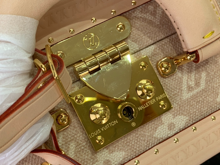 루이비통 쁘띠뜨 발리즈 M14592 17.51122.5cm8.jpg