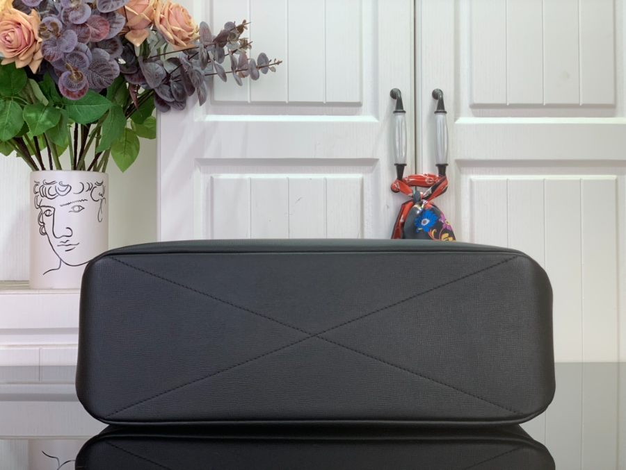 루이비통 쇼퍼 토트 라지 M14270 402349cm 쏘 블랙5.jpg