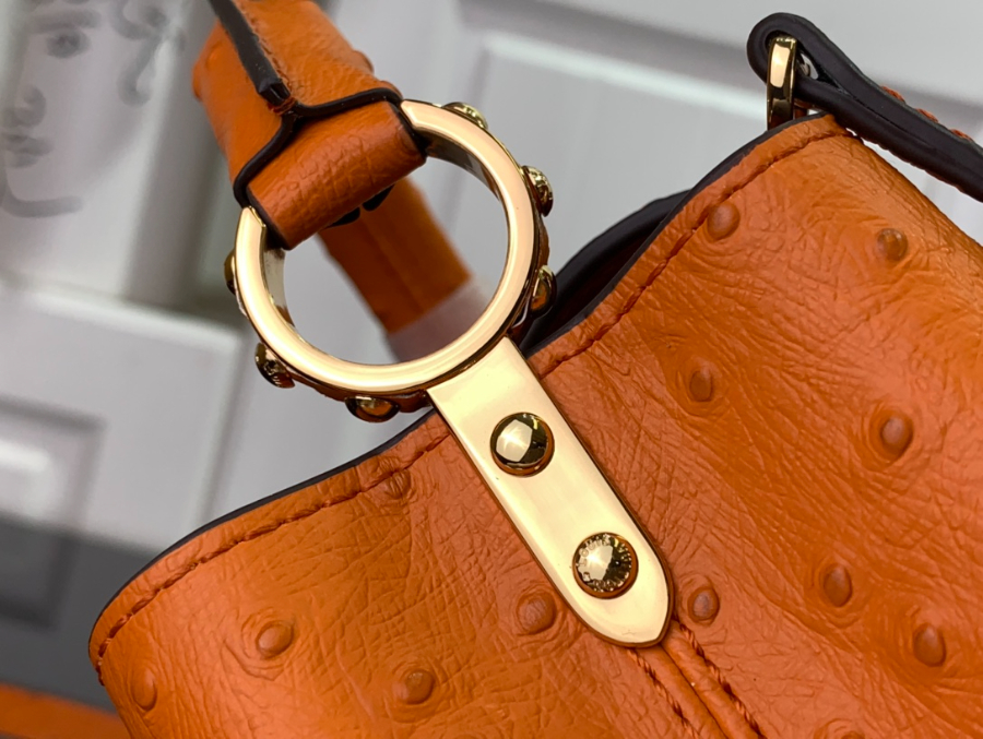 루이비통 타조 가죽 숄더백 M94227 48865 2사이즈 오랜지 LOUIS VUITTON08.jpg