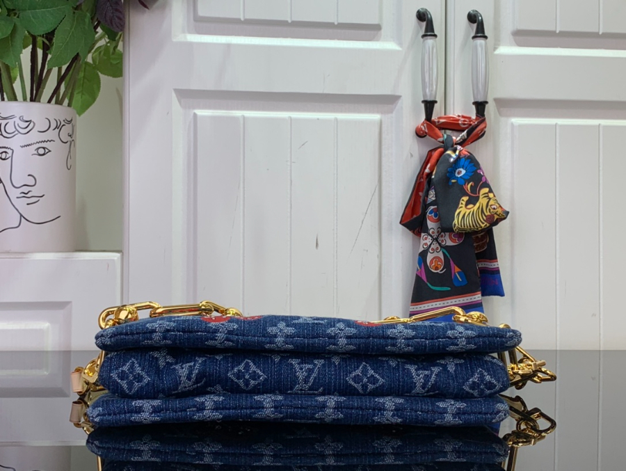 루이비통 LV x TM 쿠상 PM 스몰 M14978 201226cm 블루5.jpg