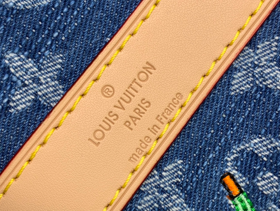 루이비통 LV x TM 키폴 반둘리에 45 M13875 272045cm8.jpg