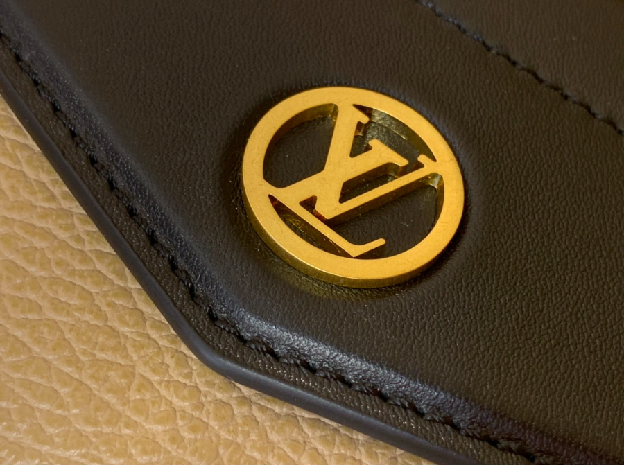 루이비통 LV 바이커 MM 미디엄 다크 베이지 M25557 381515cm6.jpg