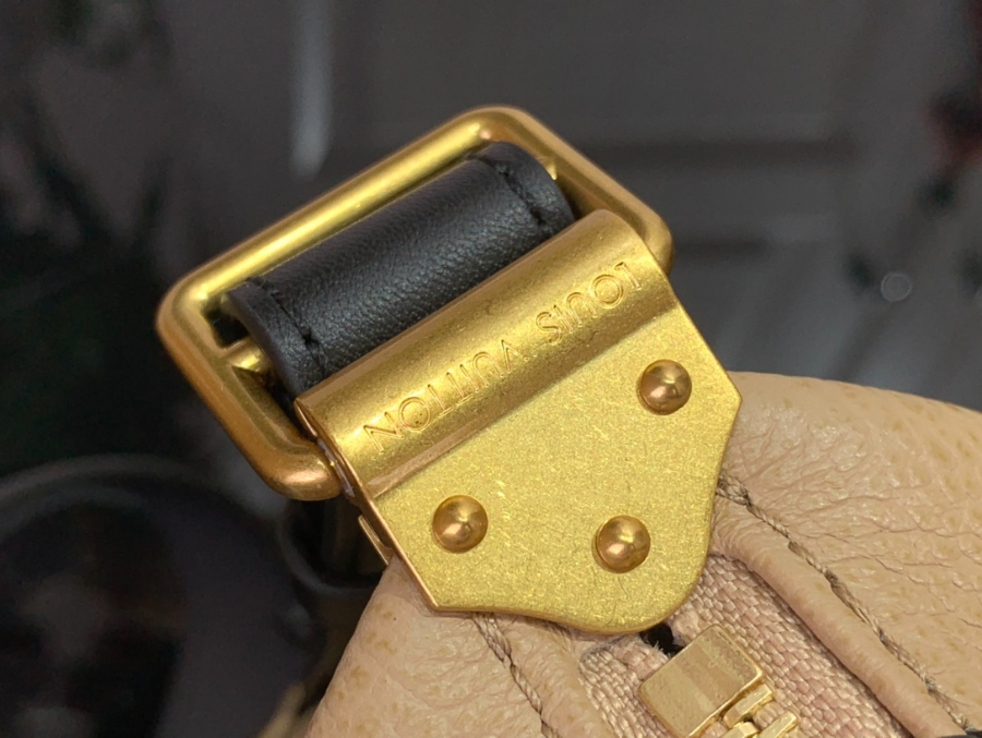 루이비통 LV 바이커 MM 미디엄 다크 베이지 M25557 381515cm7.jpg