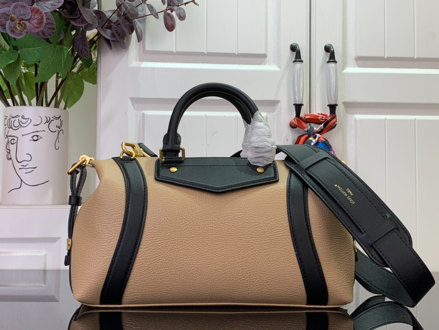 루이비통 LV 바이커 PM 스몰 다크 베이지 M25561 121230cm2.jpg