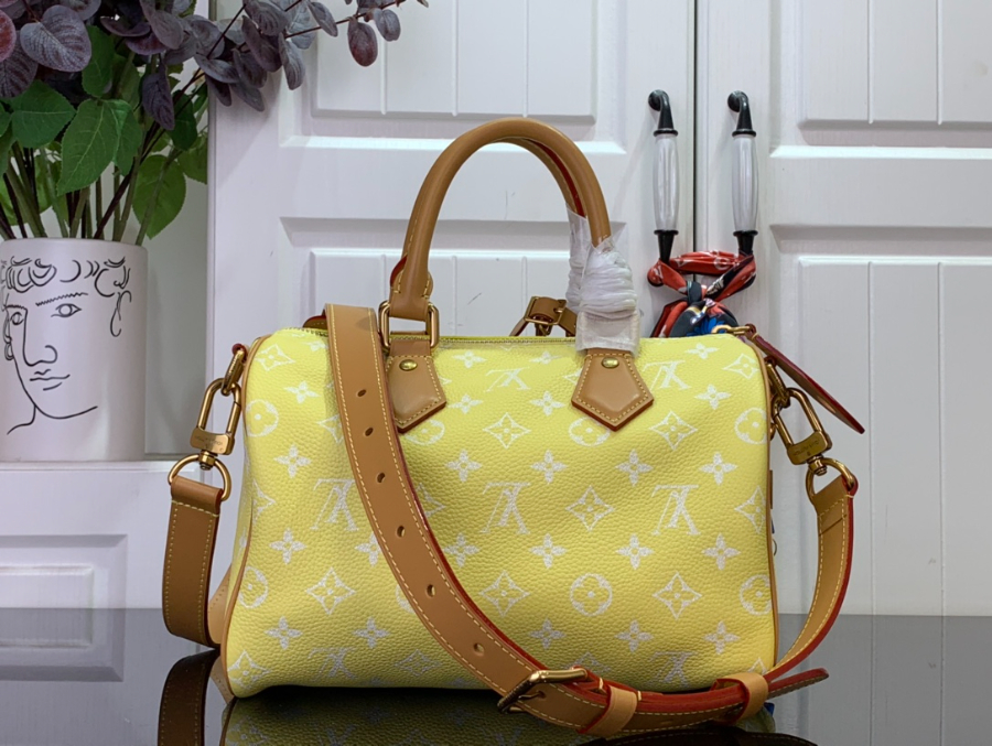 루이비통 P9 스피디 반둘리에 25 M13902 251515cm 옐로우2.jpg
