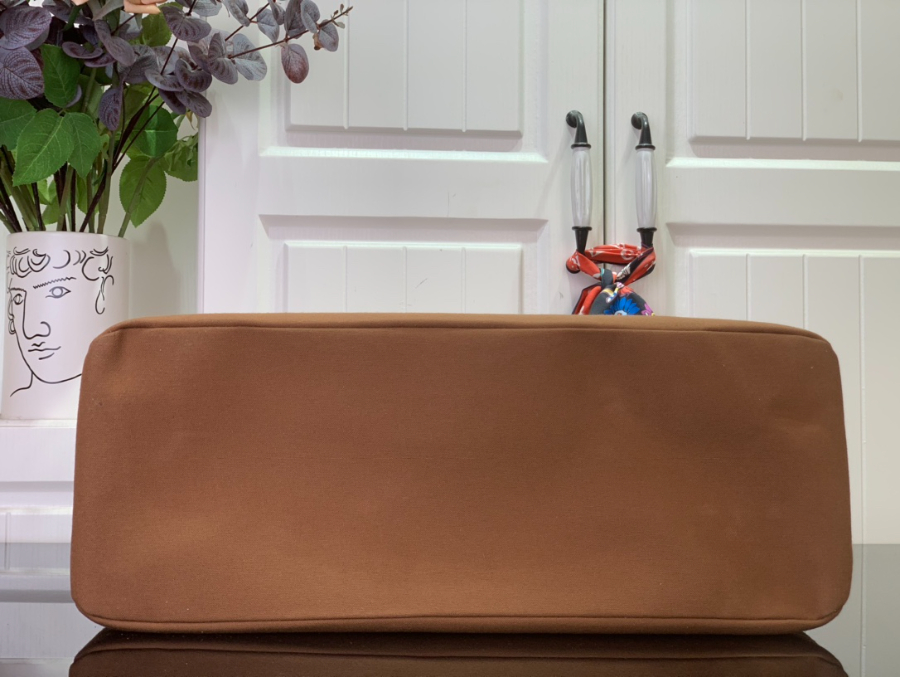 루이비통 PHARREL and NIGO collection's 25 M15220 403216cm5.jpg