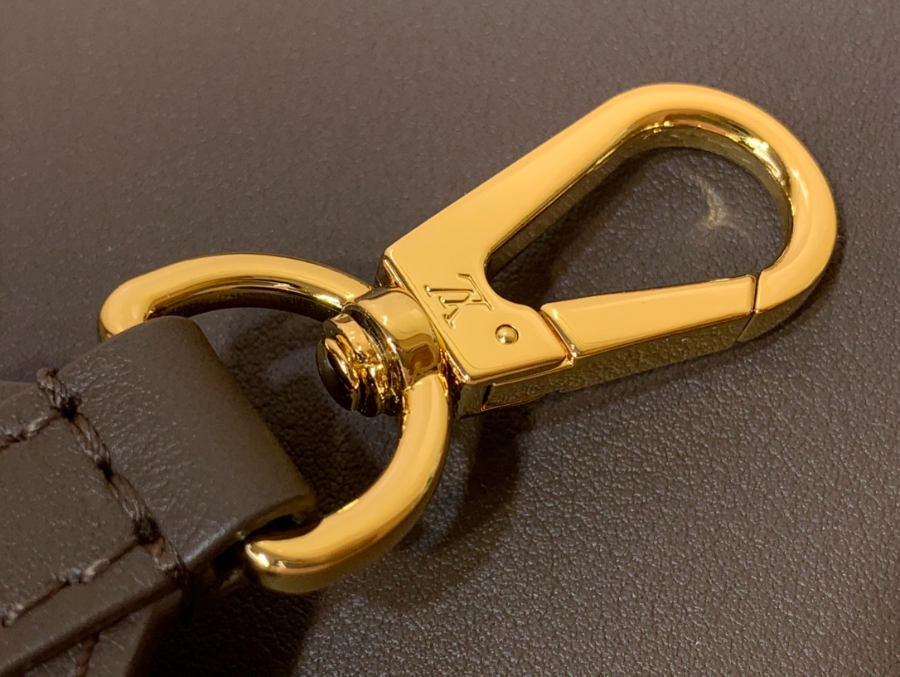 루이비통 카퓌신 MM 수플 초콜릿 M12927 241233cm7.jpg