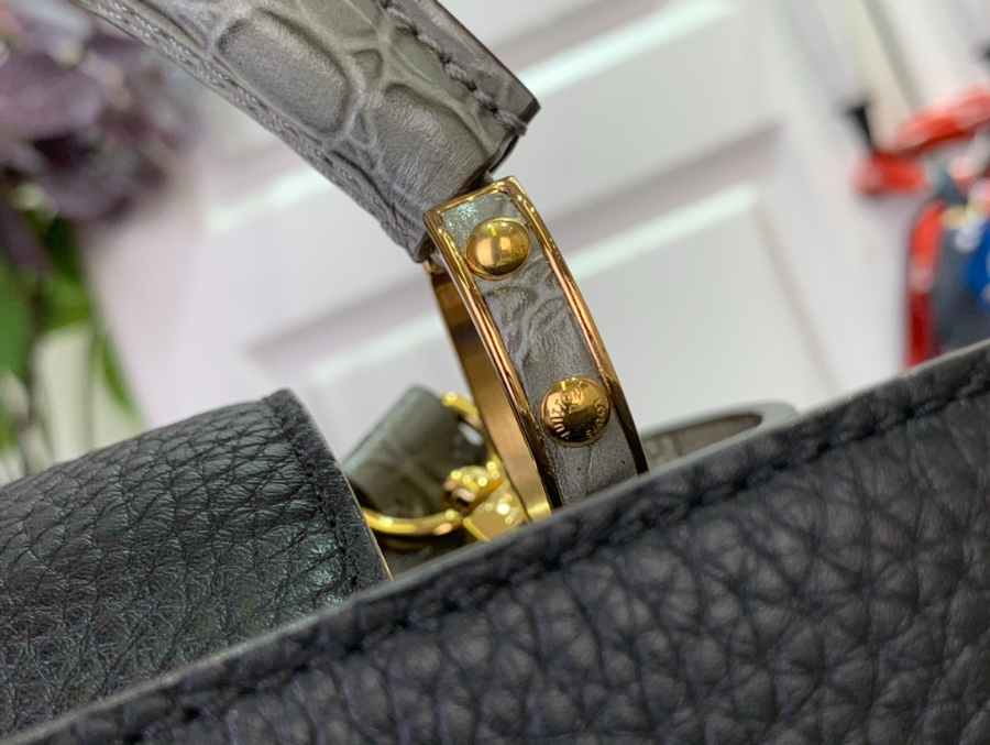 루이비통 카퓌신 스몰 악어무늬 27189cm M86035 블랙8.jpg