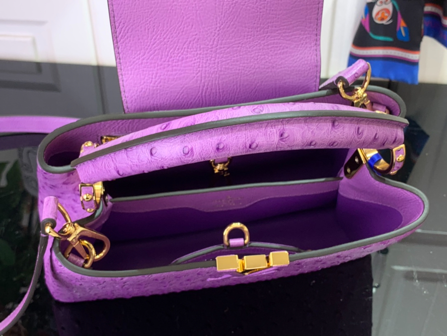 루이비통 카퓌신 스몰 타조무늬 27189cm M24714 퍼플5.jpg