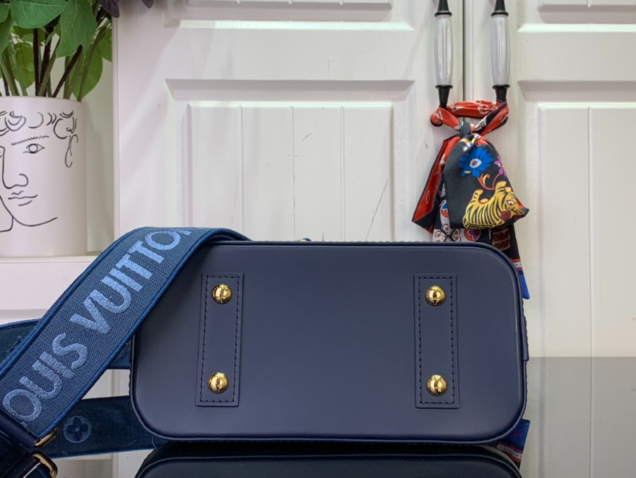 루이비통 알마 BB M14853 23.517.511.5cm 블루5.jpg