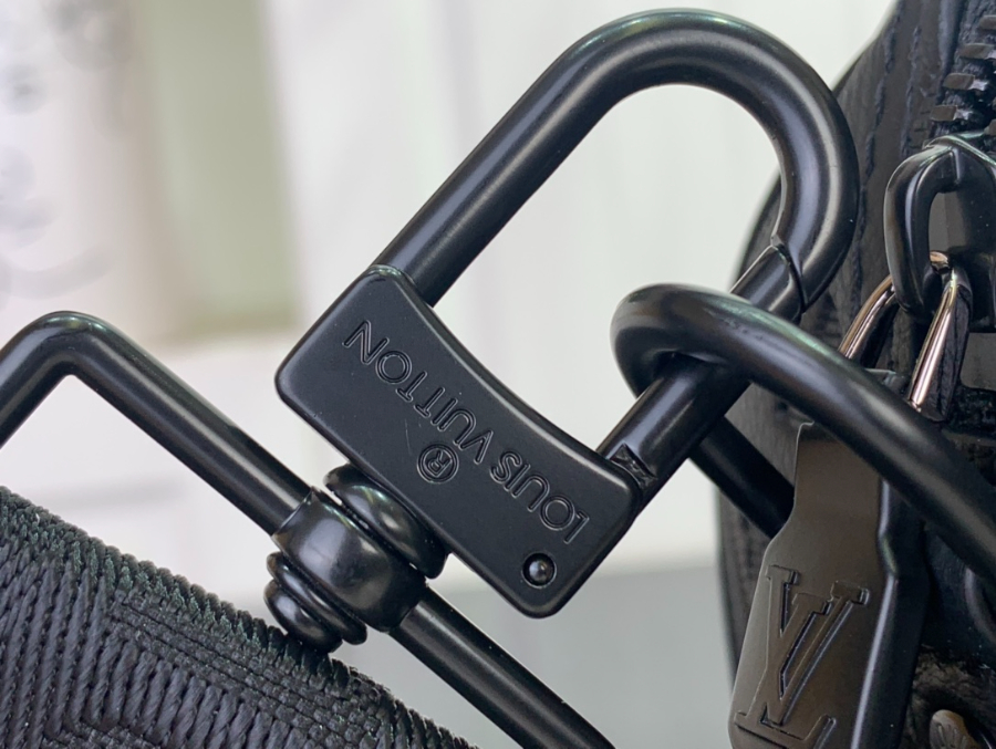 루이비통 시티 키폴 블랙6.jpg