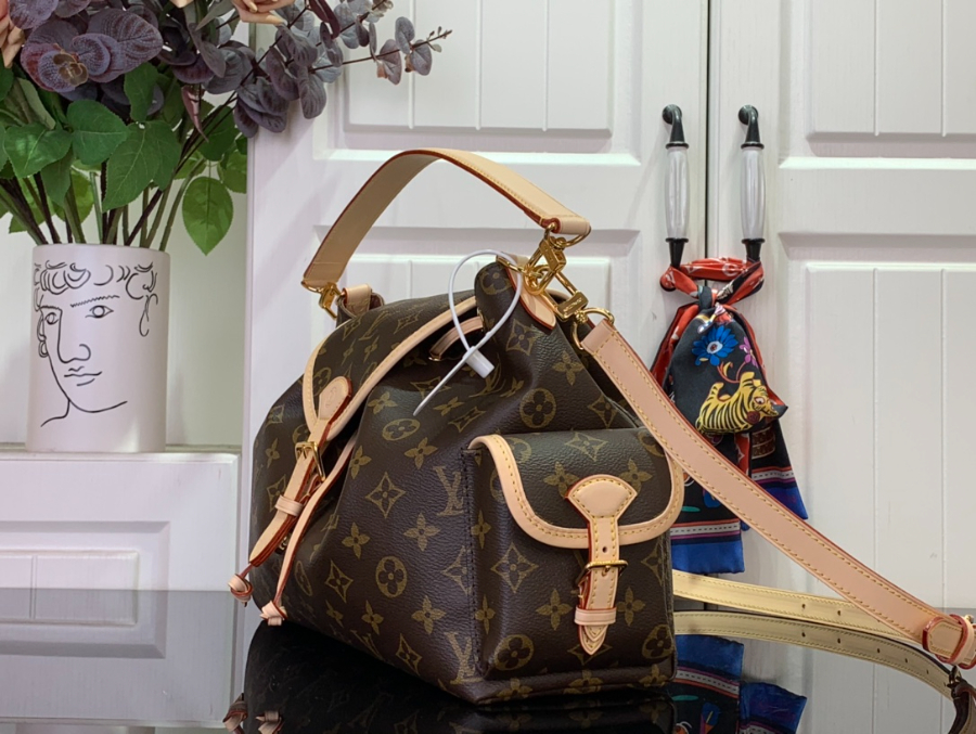 루이비통 오디세이 MM 미디엄 M26040 241836cm 브라운4.jpg