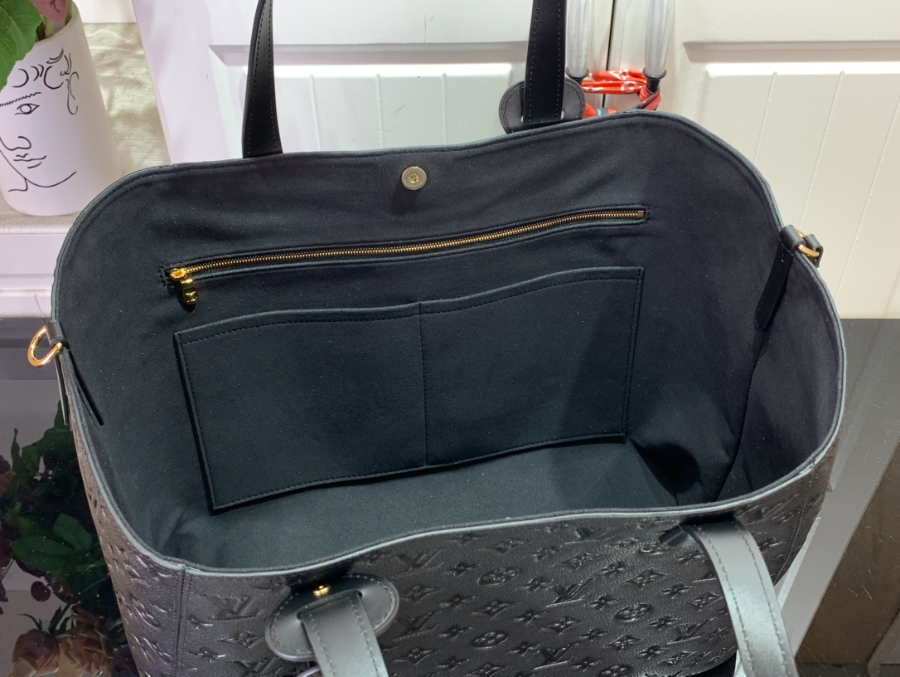 루이비통 올 인 원 MM M25860 5630.517cm 블랙3.jpg