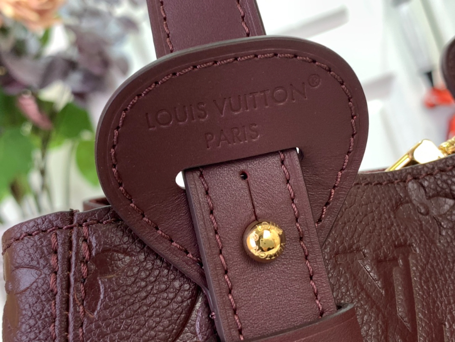 루이비통 올 인 원 PM M25890 221540cm 대추색8.jpg