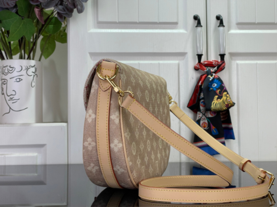 루이비통 이스케이프 M15134 21730cm4.jpg