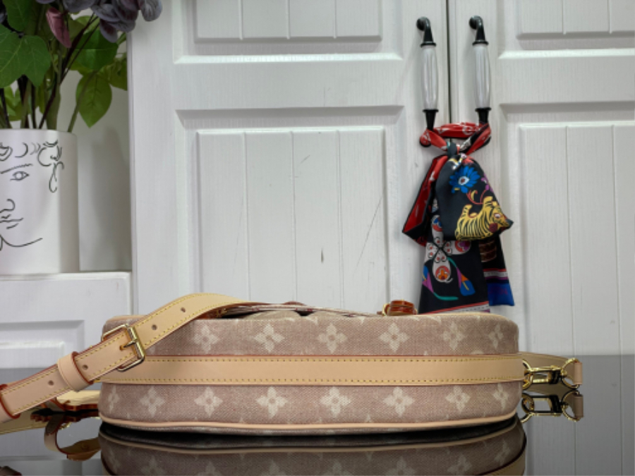 루이비통 이스케이프 M15134 21730cm5.jpg