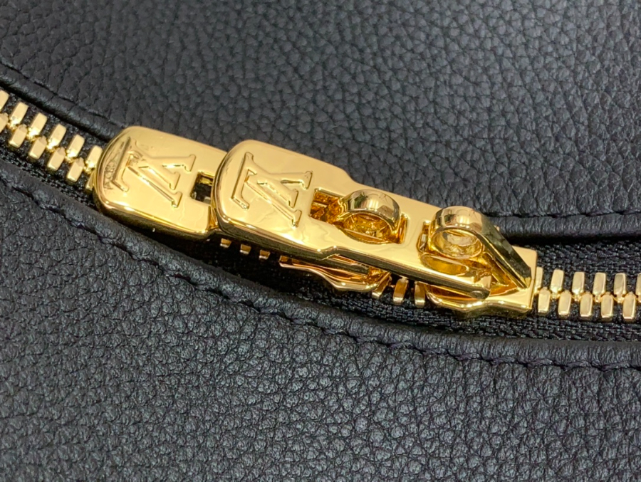 루이비통 익스프레스 PM 스몰 M26039 1713.526cm 블랙6.jpg