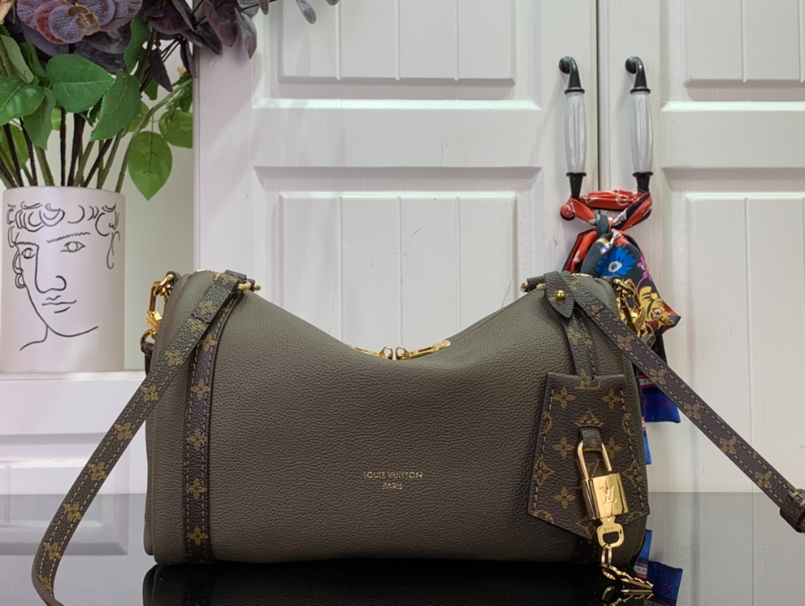 루이비통 익스프레스 PM 스몰 M26360 1713.526cm 올리브1.jpg