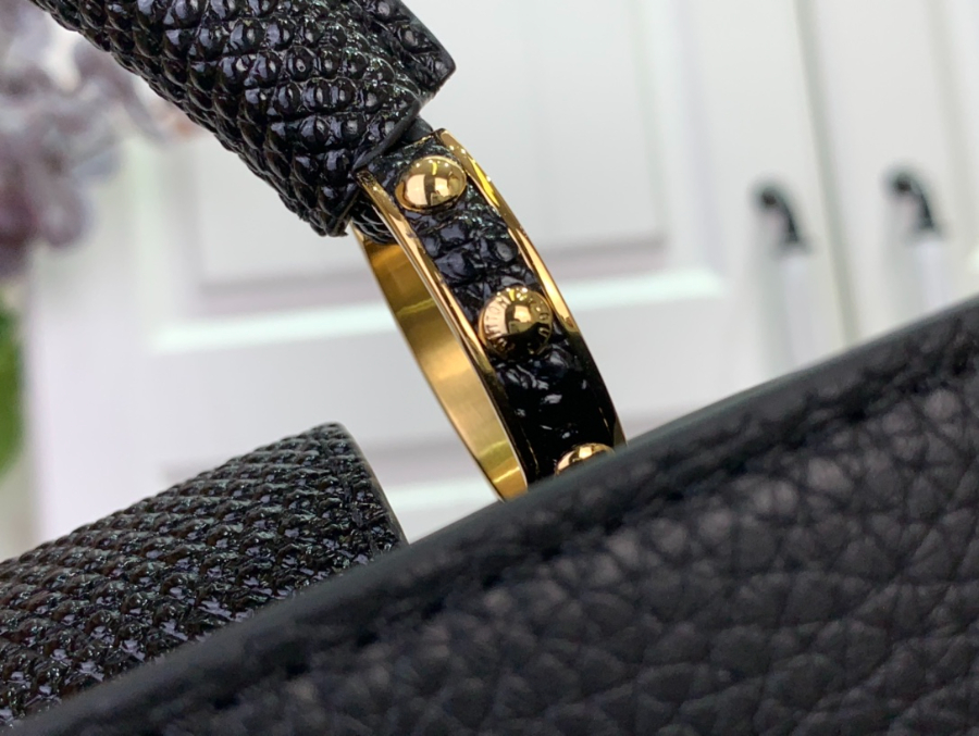 루이비통 카퓌신 BB M25611 27918cm 블랙7.jpg