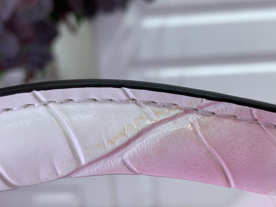 루이비통 카퓌신 BB 악어무늬 M94227 M48865 17.3927cm 화이트 핑크6.jpg