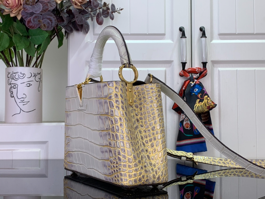 루이비통 카퓌신 BB 악어무늬 M94227 M48865 17.3927cm4.jpg