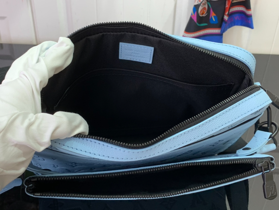 루이비통 트리오 메신저 M14781 2518.57cm3.jpg