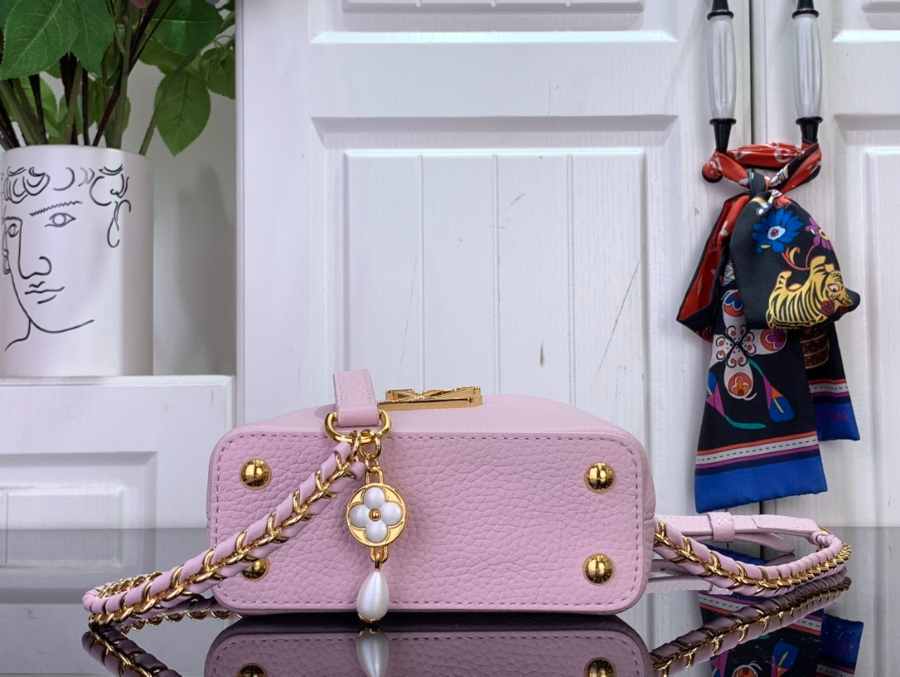 루이비통 카퓌신 나노 M25611 16.3116.5cm 핑크5.jpg