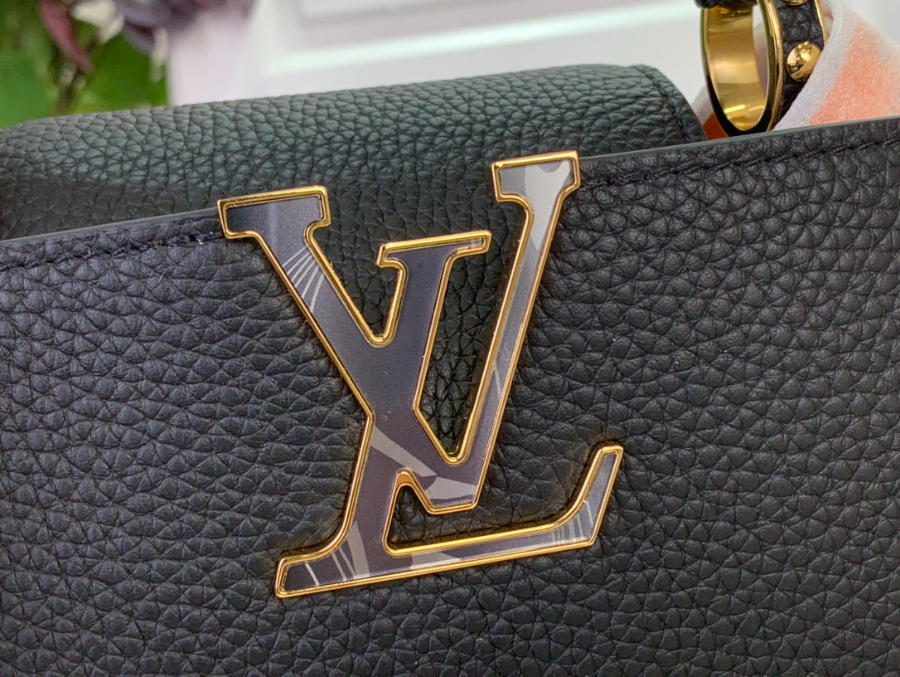 루이비통 카퓌신 미니 M14971 14821cm 블랙8.jpg