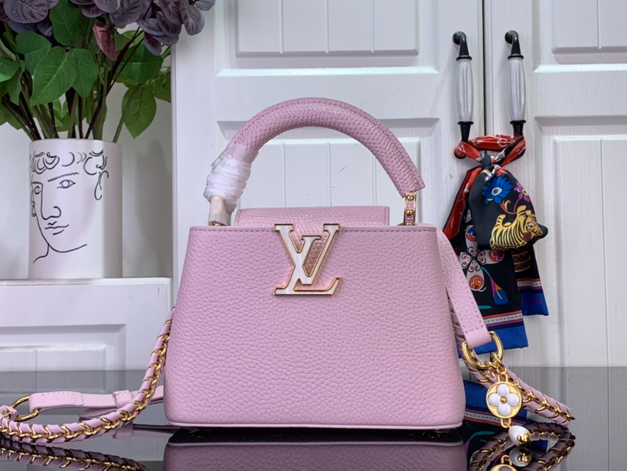 루이비통 카퓌신 미니 M25611 2113.68cm 핑크1.jpg