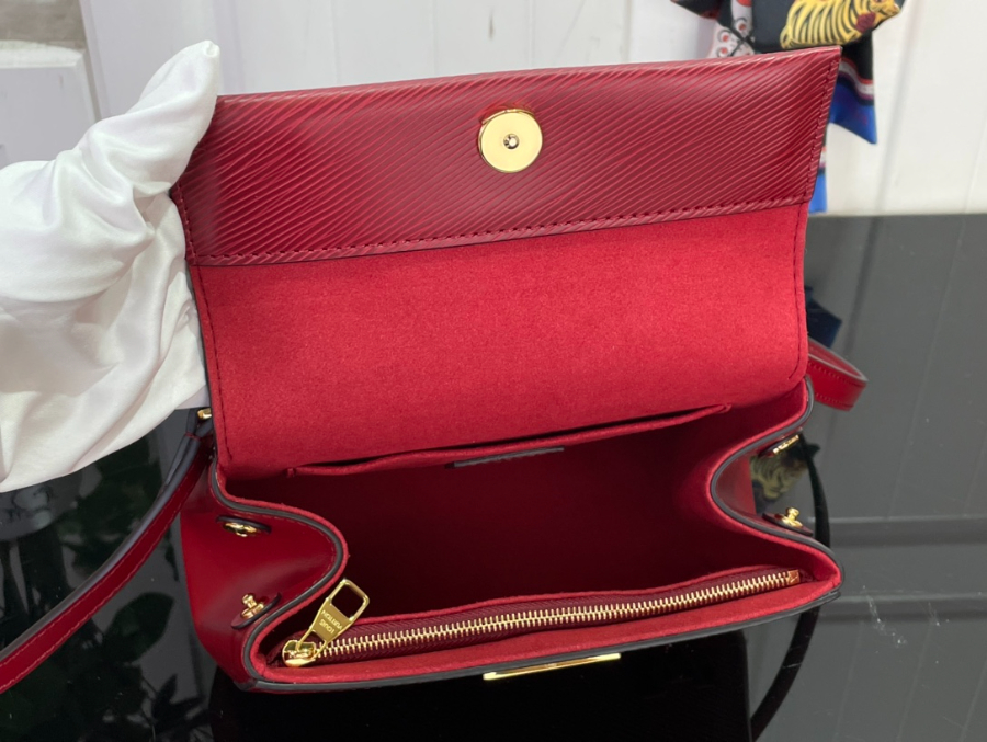 루이비통 클루니 미니 M15229 20167.5cm 레드3.jpg