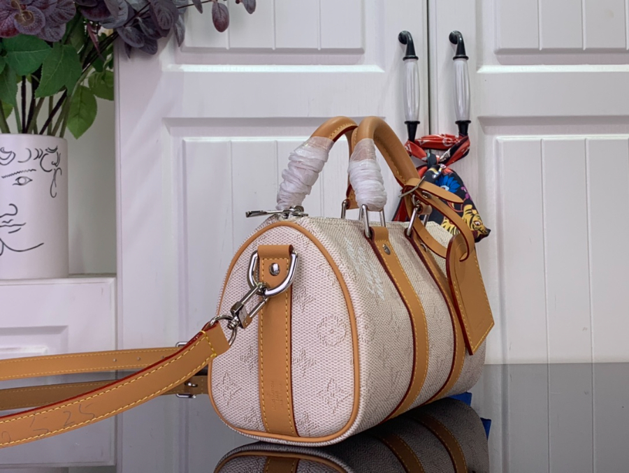 루이비통 키폴 반둘리에 25 M15076 151125cm 베이지4.jpg