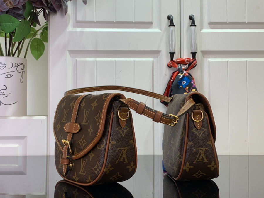 루이비통 듀오 BB M26592 14619cm 브라운04.jpg