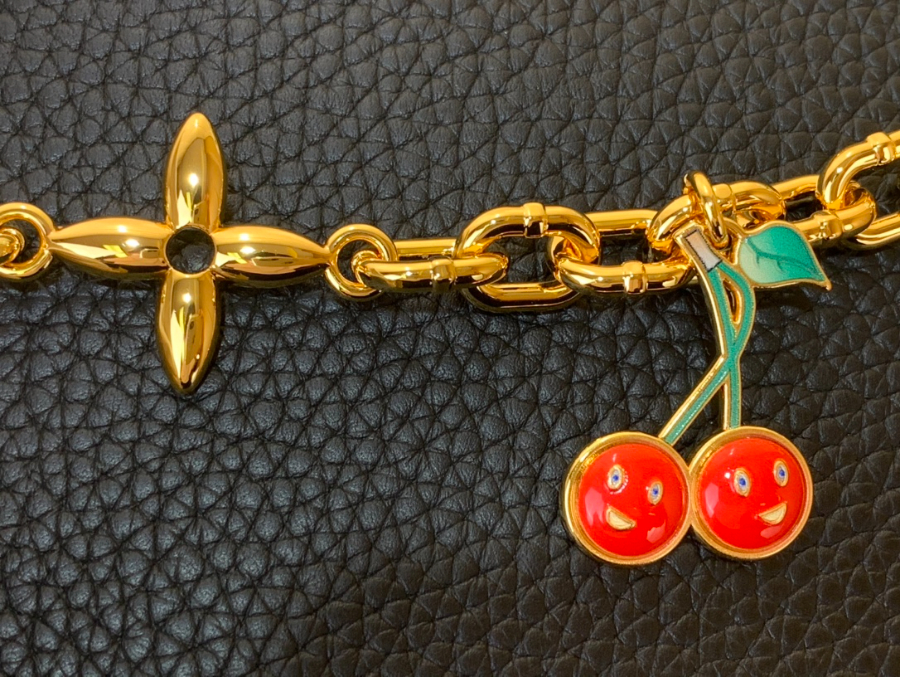 루이비통 LV x TM 카퓌신 스몰 M13714 14821cm 블랙6.jpg